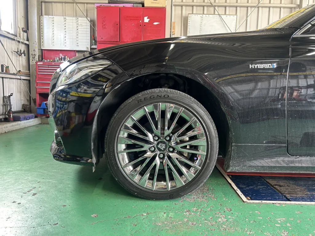 トヨタ220クラウン