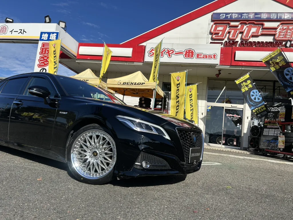 トヨタ220クラウン