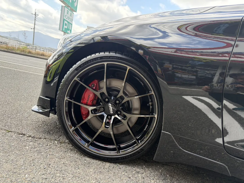 日産スカイラインセダン V37